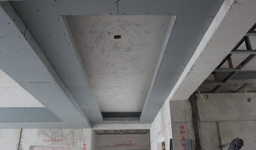 吊顶石膏板上有霉斑该怎么办