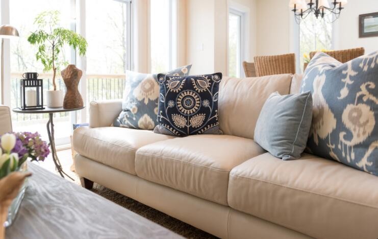 白色皮沙发变黄怎么办 白色皮沙发变黄怎么办