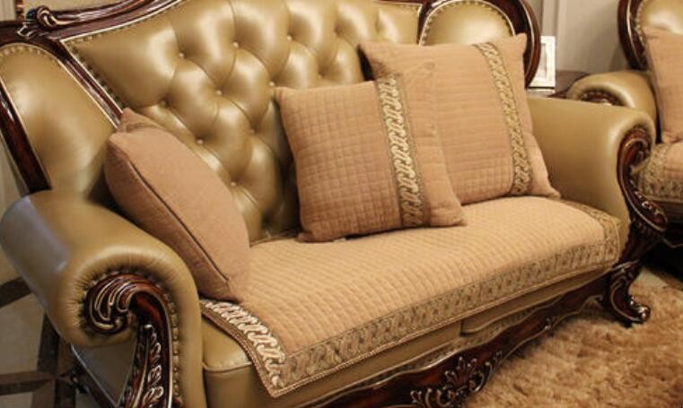 如何选购皮沙发垫