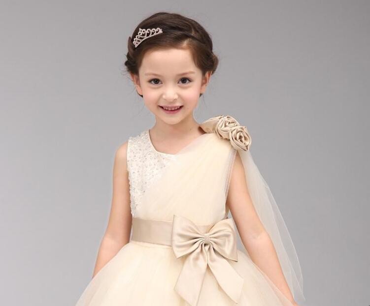女童礼服选购技巧是什么
