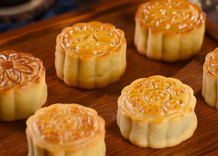 月饼挑选怎么挑靠谱 月饼挑选怎么挑靠谱