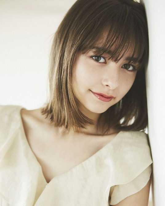 岚莉菜 Lina Arashi Lina Kahafizadeh あらし りな / リナ・カーフィザデー 岚莉菜 Lina Arashi Lina Kahafizadeh あらし りな / リナ・カーフィザデー