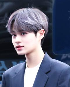 李大辉 水獭 辉可爱 奶辉 奶獭 崽崽 辉辉 辉崽 이대휘