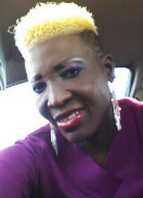 维拉·纽尔布维 Vera Nwabuwe