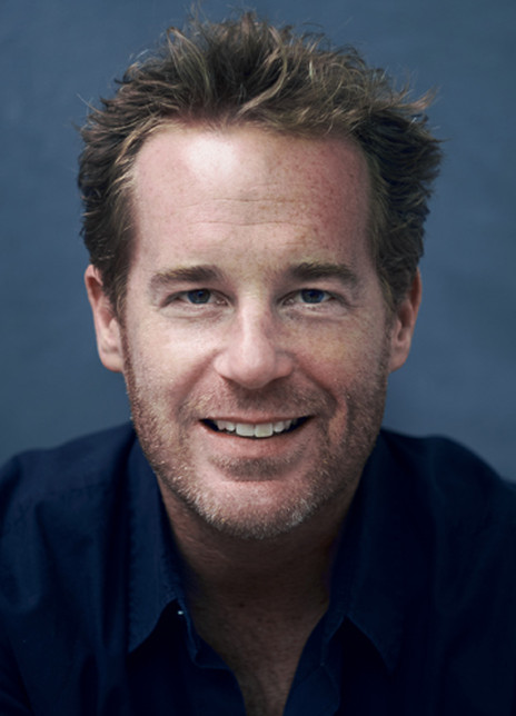 亚当·詹姆斯 Adam James