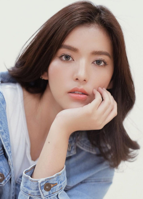 查楠帕·卡莫吉丽拉 Chanunphat Kamolkiriluck  莎若查·布琳 Sarocha Burin Le Truc An  สโรชา บุรินทร์ จีจี้