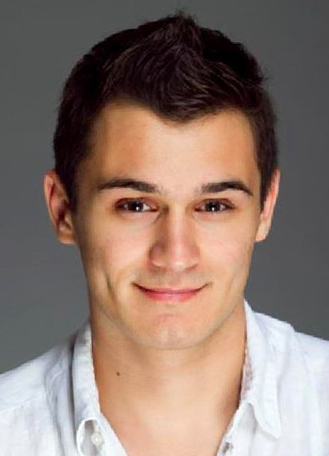 朱利安·科斯托夫 Julian Kostov