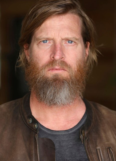 乔治·杜威 Jeffrey Doornbos