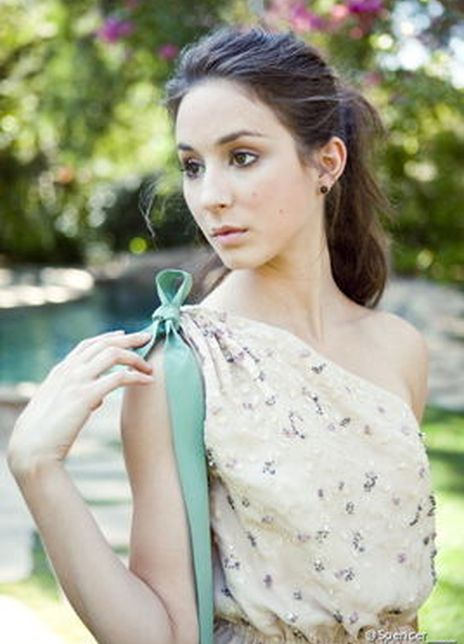 特罗伊安·艾夫瑞·贝利萨里奥 Troian Bellisario 特罗伊安·艾夫瑞·贝利萨里奥 特罗扬·埃弗里·贝利萨里奥 Troian Bellisario Troian Pratt-Bellisa