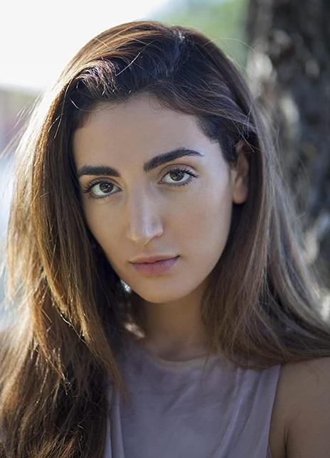 普里西拉·道伊西 Priscilla Doueihy