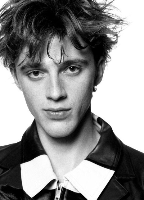 本杰明·瓦赞 Benjamin Voisin