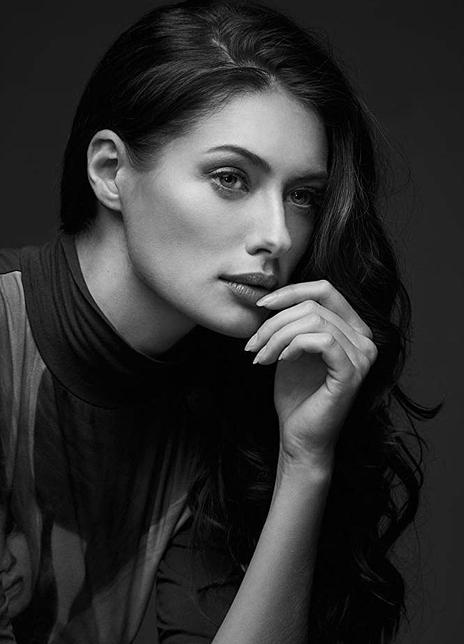 英格丽·玛格斯 Ingrid Margus