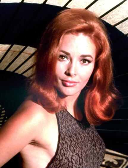 卡琳·多 Karin Dor Kä therose Derr