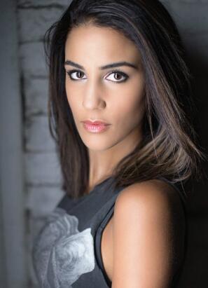 克里斯蒂·莱恩 Christie Laing