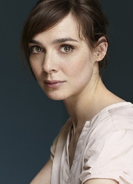 玛雅·舍内 Maja Schöne