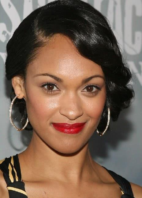 辛希亚·阿戴-罗宾森 Cynthia Addai-Robinson 辛希亚·阿戴-罗宾森 Cynthia Addai-Robinson