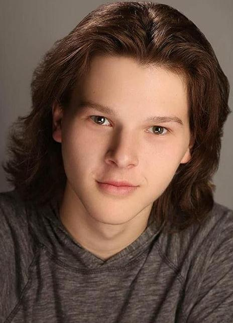 科尔顿·戈博 Colton Gobbo