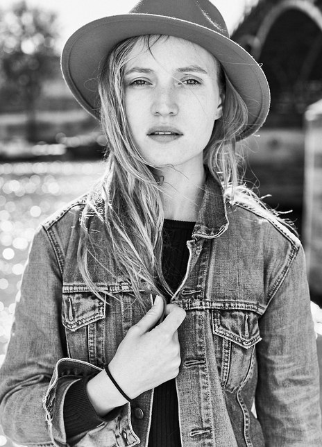 杰西卡·塞西 Jessica Cressy