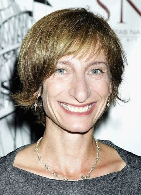 莫亚布雷迪 Moya Brady