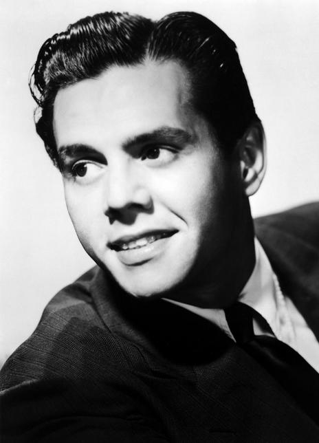 戴斯·阿纳兹 Desi Arnaz Desiderio Alberto Arnaz y De Acha III