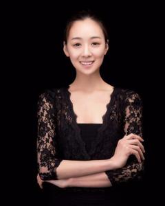 敖定雯 Ao Dingwen