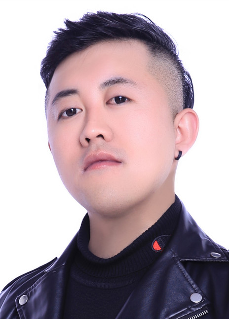 李炜华 Weihua Li