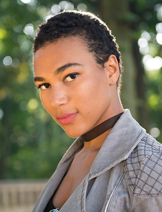 玛莉·莫尔蒙 Marie Mouroum