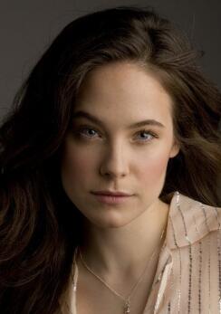 卡洛琳·达芙娜 Caroline Dhavernas
