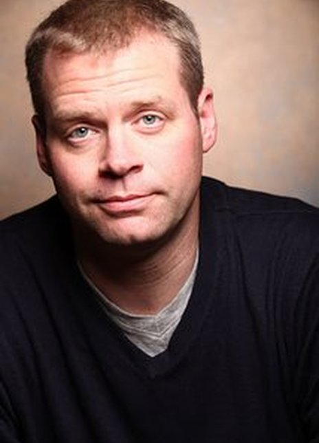 基夫·范登·霍伊维尔 Kiff Vanden Heuvel