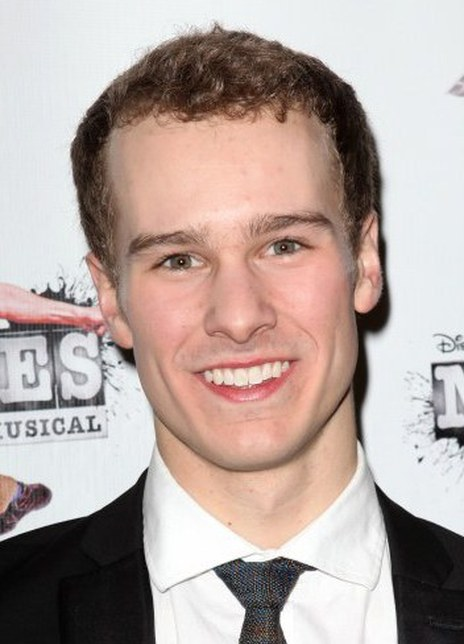 瑞恩·斯蒂尔 Ryan Steele