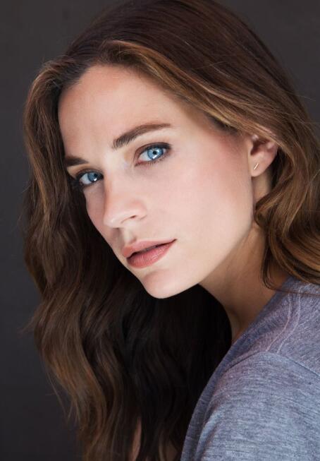 凯瑟琳·蒙露 Kathleen Munroe