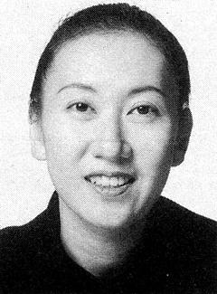 伊野尾理枝 Hinako Saeki