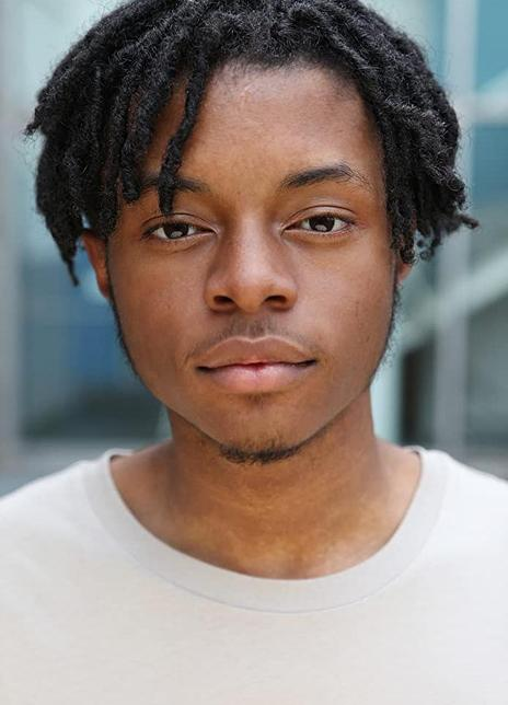 伊桑·哈扎德 Ethan Hazzard