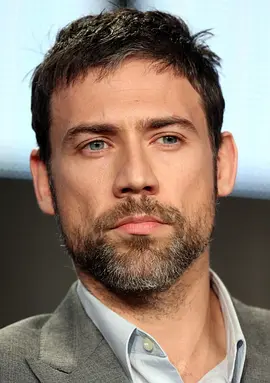 亚当·雷纳 Adam Rayner