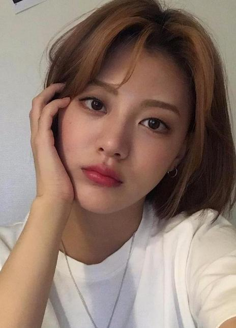 白琇熹 Baek Soo Hee 백수희