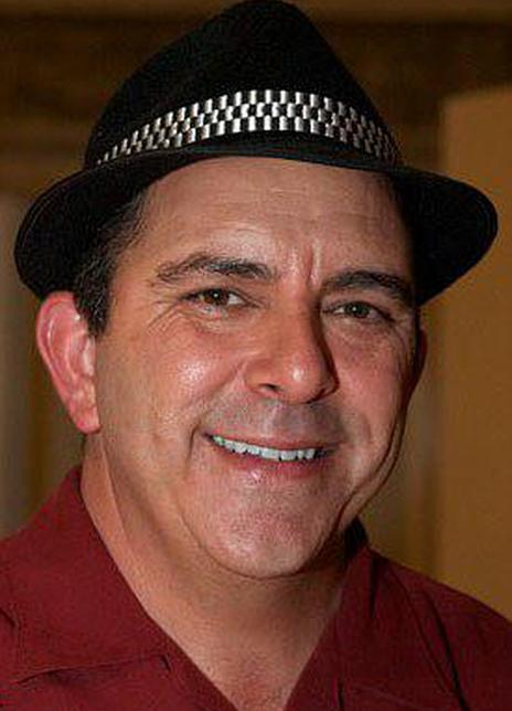 杰弗里·里瓦斯 Geoffrey Rivas