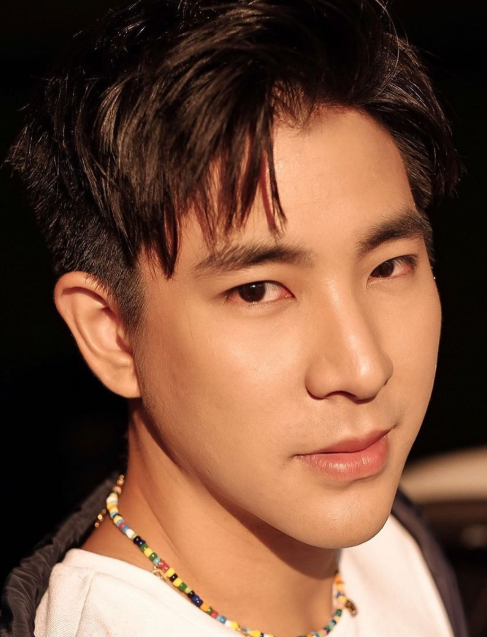 纳塔差·查拉玛斯 Big Nathaschai Charasmasณทรรชัยจรัสมาส