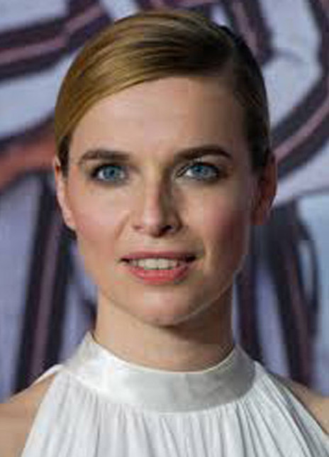 斯科拉·鲁特 Thekla Reuten