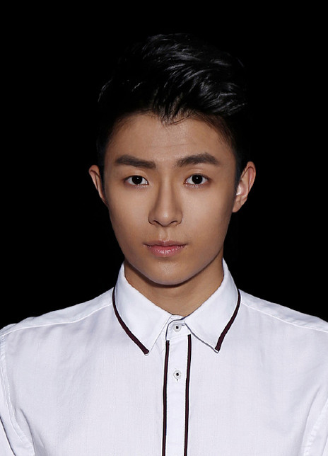 李秉润 Bingrun Li