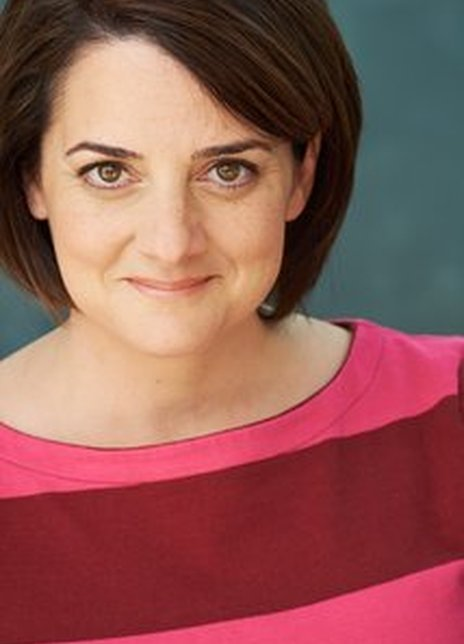 卡梅拉·莱利 Carmella Riley