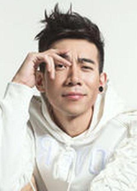李镇泽 Zhenze Li