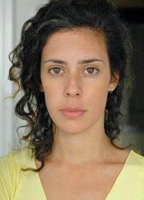 罗伯塔·科林德雷斯 Roberta Colindrez