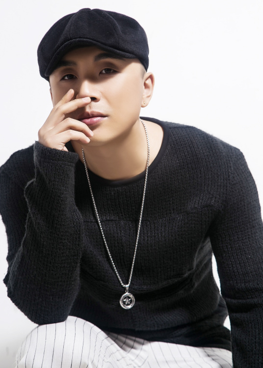 权赫 大头 Big Face