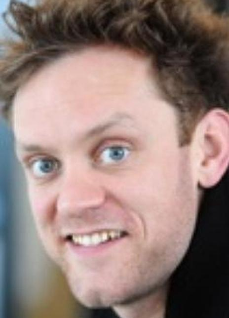 山姆·特劳顿 Sam Troughton Sam John Troughton