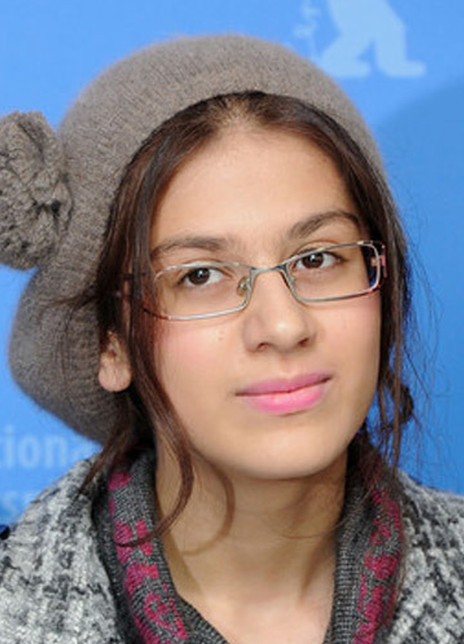 萨日娜·法哈蒂 Sarina Farhadi