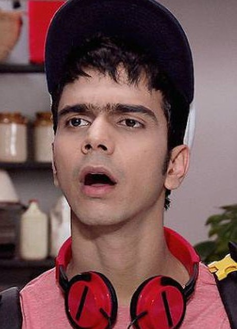 瑞瑟·查达哈 Rishabh Chaddha Rishab Chadha