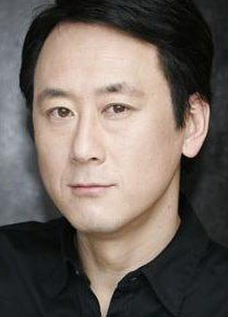 詹姆斯·易 James Yi