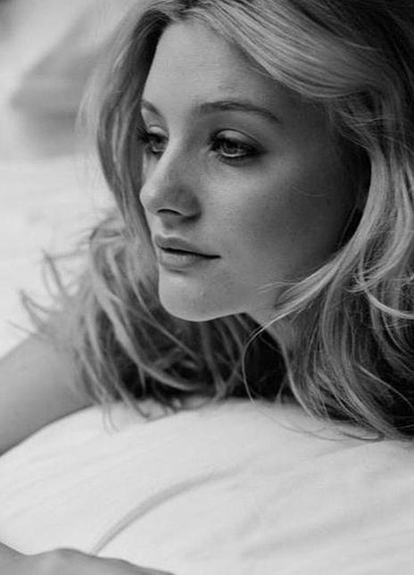 萝玛拉·嘉瑞 Romola Garai 卢摩拉嘉莱 Romola Sadie Garai Romster