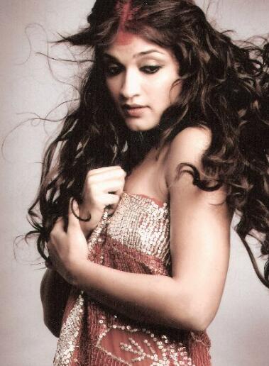 康柯纳·森·沙尔玛 Konkona Sen Sharma