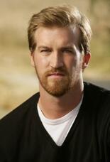 肯尼斯·米歇尔 Kenneth Mitchell